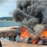Buumm … Speed Boat Bella 72 Ditumpangi Cagub Malut Benny Laos Terbakar !!
