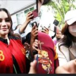 Sidang ditunda, Hakim Kabulkan Untuk Berobat, Nikita Mirzani Memelas Untuk Dilanjutkan