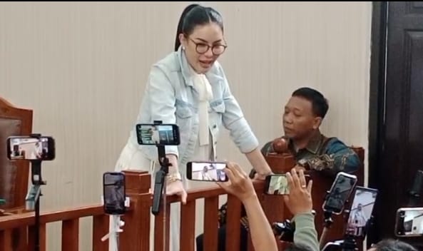 Usman Lawara Ungkap Sedikit Isi Pledoi Nikita Mirzani Atas Kejanggalan Isi Dakwaan dengan Tuntutan