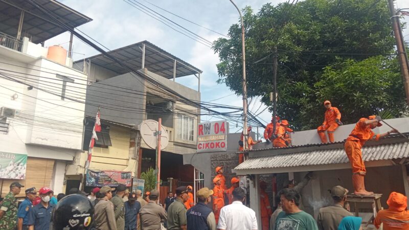 Suara Warga Menggema: Penolakan Pembongkaran Pos Cikoko Jadi Sorotan Keadilan Sosial di Jakarta Selatan